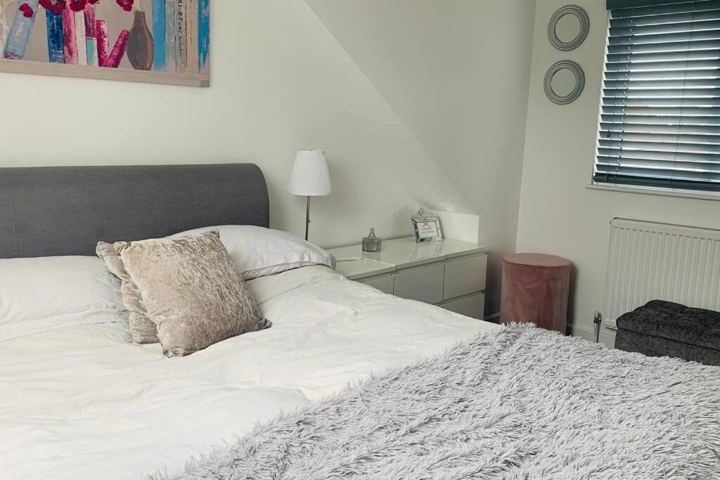 Willa Love Lancing By The Sea With Optional Large Hot Tub Sleeps Up To 8 & Free Parking Zewnętrze zdjęcie
